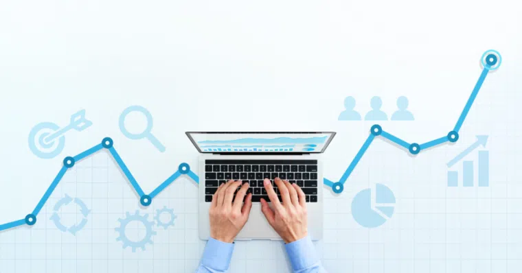 چگونه بازاریابی دیجیتال می‌تواند به موفقیت یک کسب و کار کمک کند