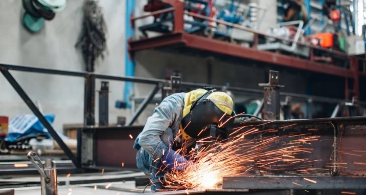 بازاریابی دیجیتال برای صنایع فلزی