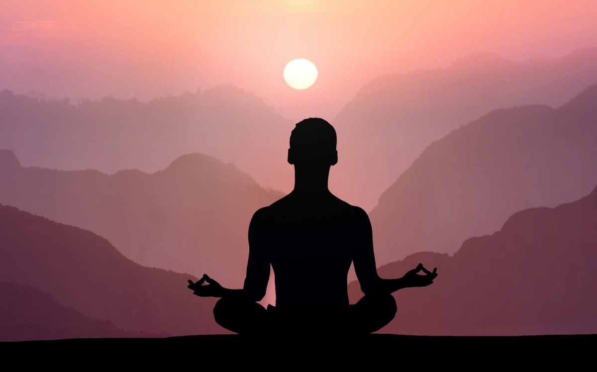 تولید محتوا در زمینه یوگا